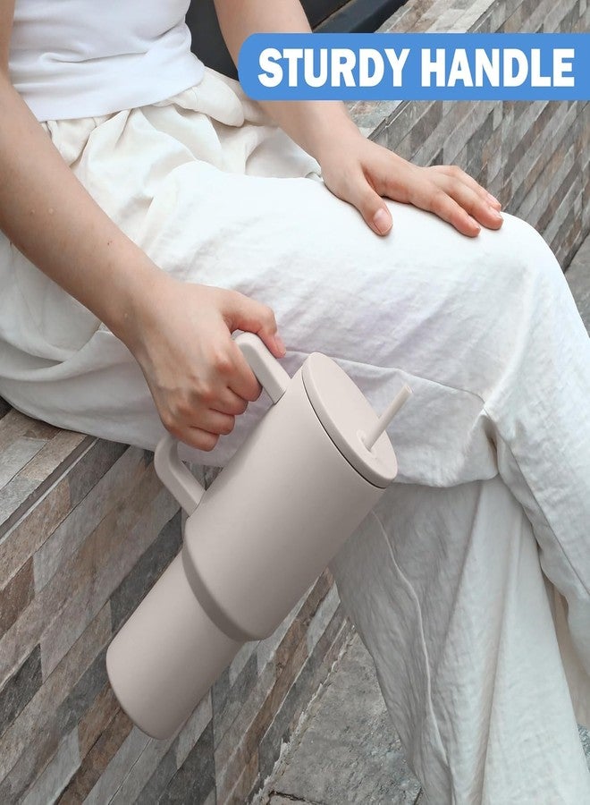 KELVEE كوب كيلفي سعة 40 أونصة مع مقبض وغطاء ماصة، كوب قابل لإعادة الاستخدام مانع للتسرب، كوب مثالي لشرب القهوة المثلجة، مثالي للسفر والنادي الرياضي، سعة 1.2 لتر (لون الشوفان). - Image 2